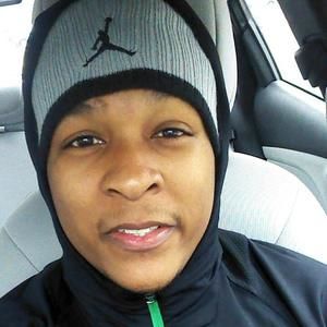 Meet your Posher, Quintin